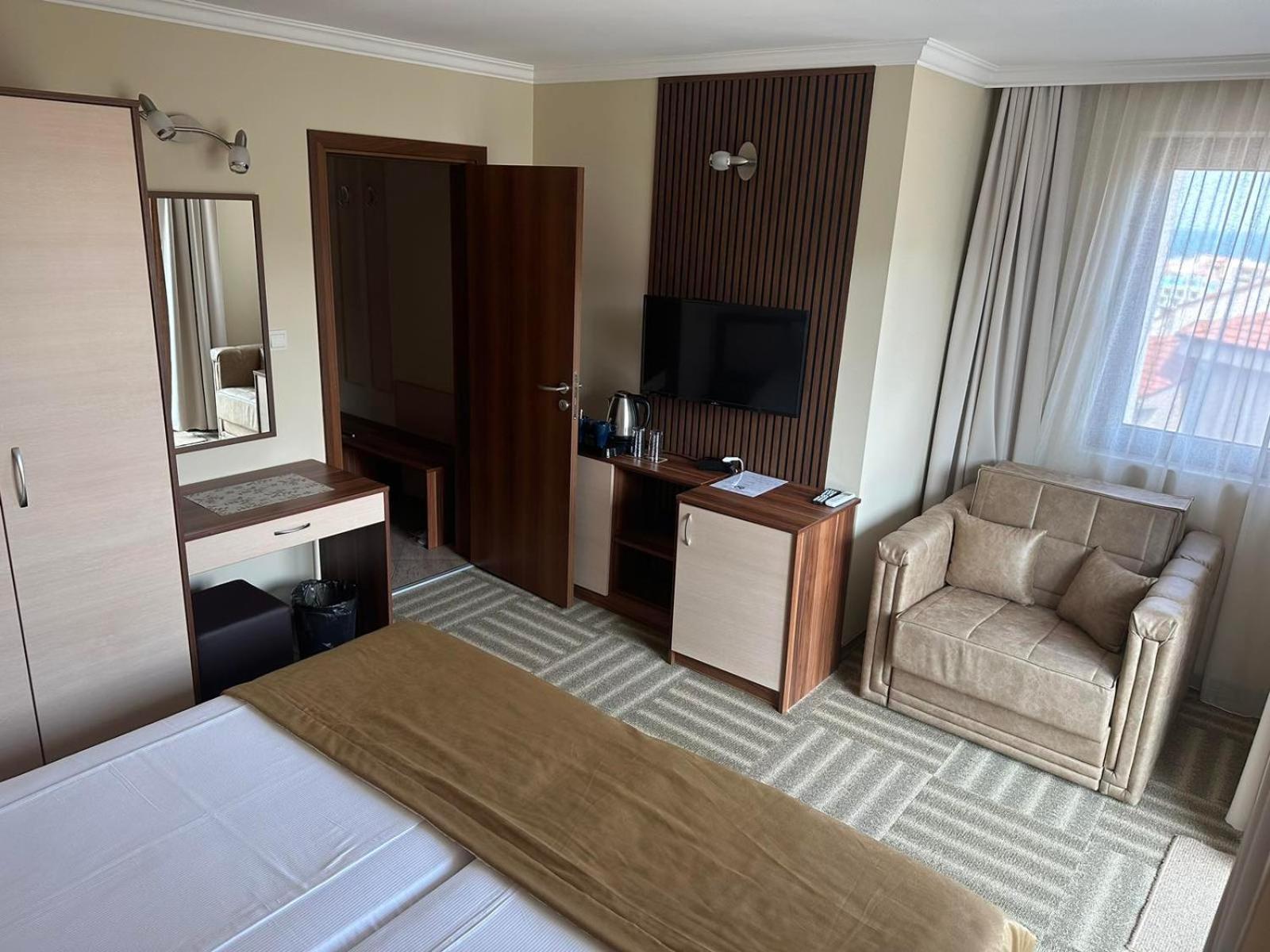 Family Hotel Radiana โซโซโปล ภายนอก รูปภาพ